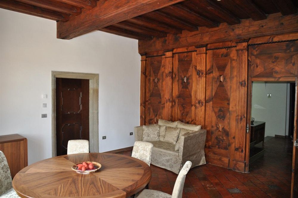 Lambergh Chateau & Hotel Dvorska Vas 外观 照片